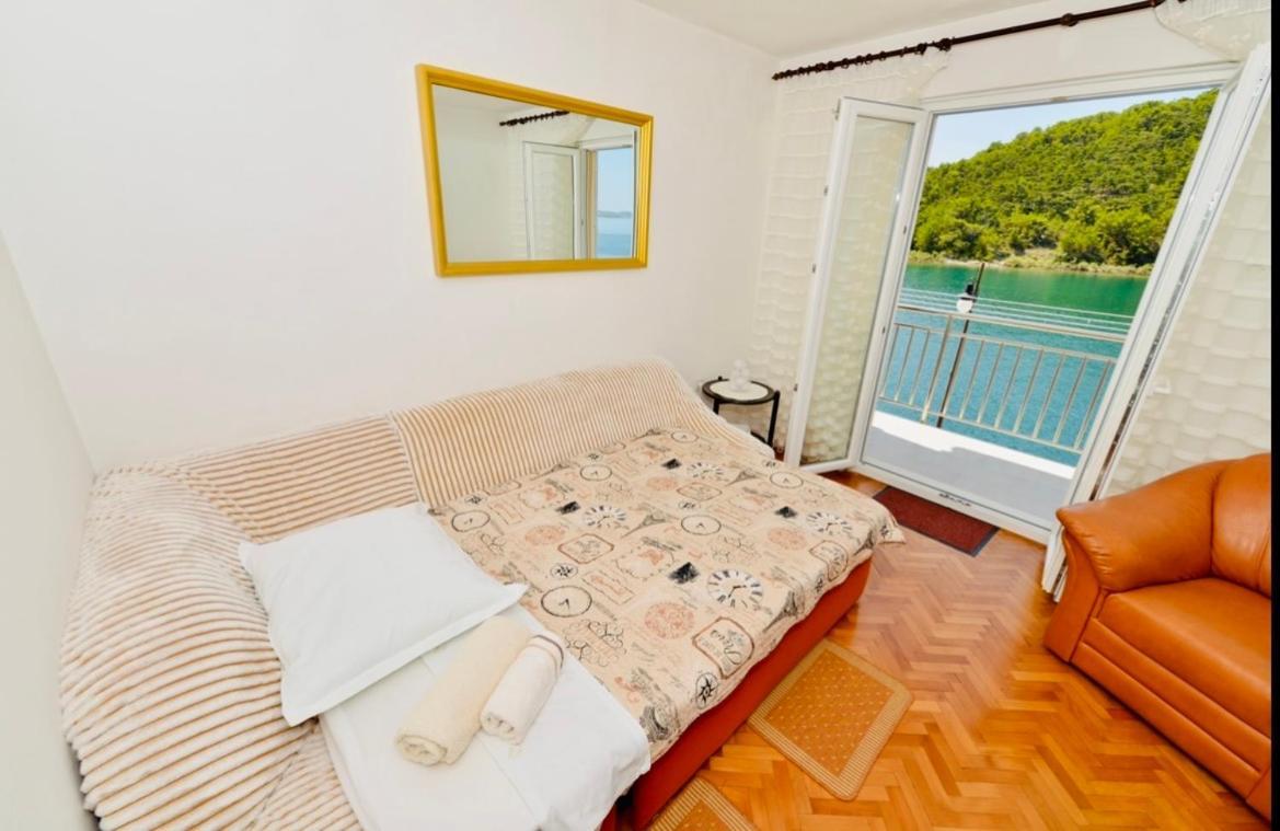 Apartment Niksa Novigrad  Exterior photo